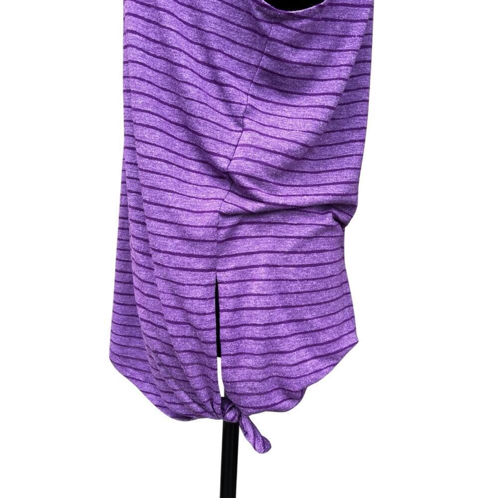 Nike DRI-FIT, Loose Fit Lavender Stripe Sleeveless Tank Top, Women's size S-M - Picture 3 of 5